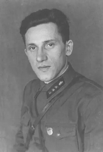 Марк Розин годы войны Марк Розин годы войны Толя и Вадим в эвакуации - фото 37