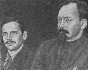 Ф Э Дзержинский и А А Андреев на конференции союза железнодорожников 1923 - фото 55