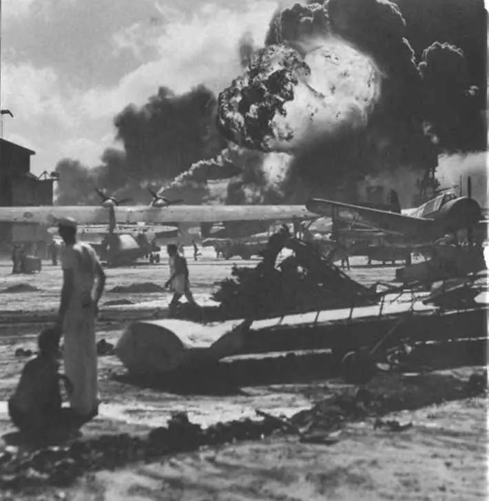 ПерлХарбор в огне Декабрь 1941 г В специальном сообщении И В Сталину и - фото 22