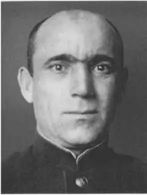 Майор Леонид Яковлевич Бурлаков Фото 1934 г Борис Николаевич Мельников Фото - фото 3