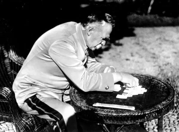 Любимый пасьянс Мадейра 1931 год Юзеф Пилсудский 1932 год Последняя - фото 36