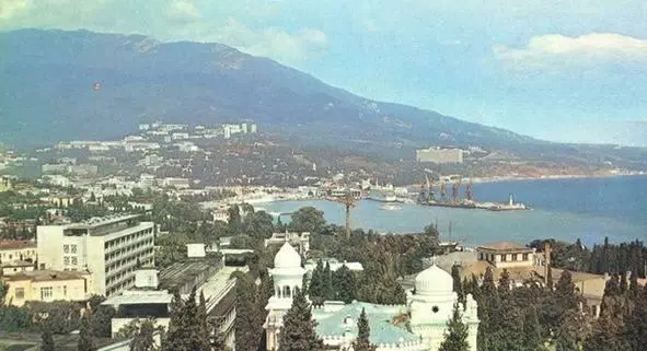 Крым времен СССР Как спалось попутчик обратился он ко мне Спасибо - фото 67