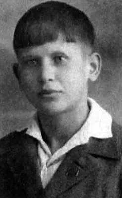 Ленинградский школьник Петя Демидов 1935 г П М Демидов курсант 1го - фото 2