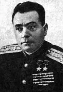 Д А Драгунский полковник командир 55й танковой бригады В А - фото 20