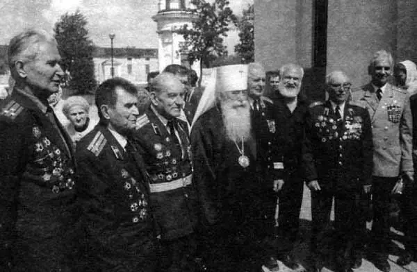 Члены клуба кавалеров ордена Александра Невского в Софийском соборе Первый - фото 40