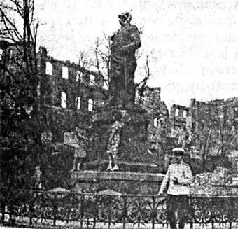 21 апреля 1944 г командующим 2й гвардейской армией гв генераллейтенантом Г - фото 42