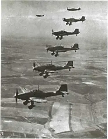 В небе Советского Союза самолёты фашистской Германии 22 июня 1941 г - фото 24