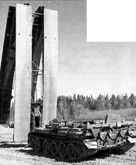 Самоходный лафетный ствол СЛС180 Сойка предназначен для тушения крупных - фото 16