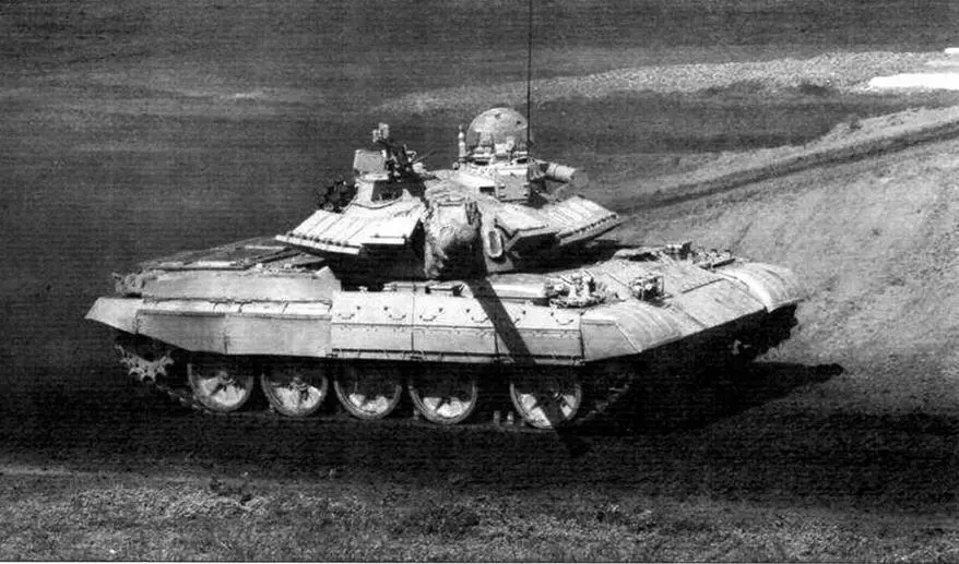 Танк Т55М5 омского завода с комплексом управляемого вооружения и встроенной - фото 53