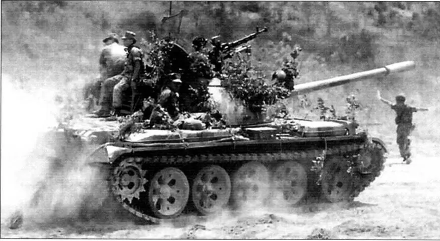Пакистанский танк Тип 59 выходит на исходный рубеж Война с Индией 1971 год - фото 57