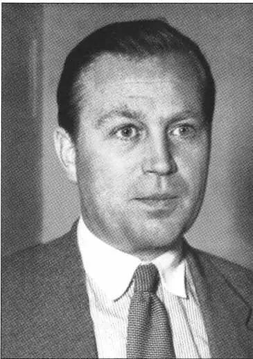 Отто Ион первый президент Ведомства по охране конституции 19501954 Фото - фото 58
