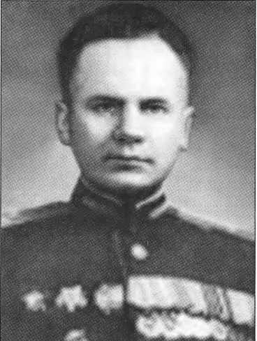 Олег Пеньковский в парадном мундире советского полковника Секретарь - фото 65