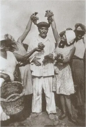 Дионис Куприн и колонист Саша Черный в Ла Фавьере Франция 1920е гг В - фото 64