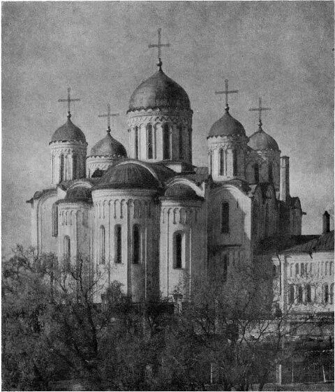 76 Успенский собор во Владимире 77 Грифон Рельеф Георгиевского собора в - фото 171