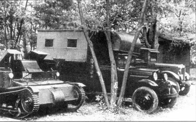 Танкетки Т27 во время маневров Украинский военный округ 1933 год В переднем - фото 40