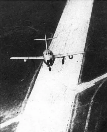 МиГ15бис 53210408 с 260литровыми ПТБ на буксире Истребители МиГ15бис - фото 89