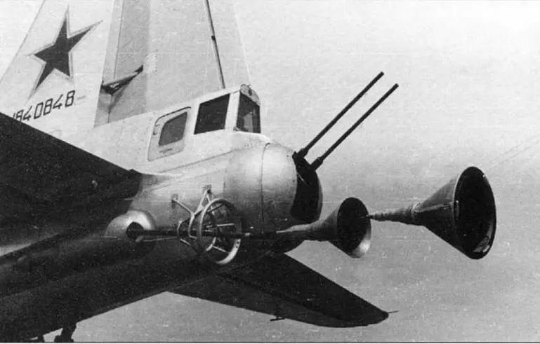 Бомбардировщик Ту4 1840848 оборудованный в дополнение к прибору автосцепки - фото 100