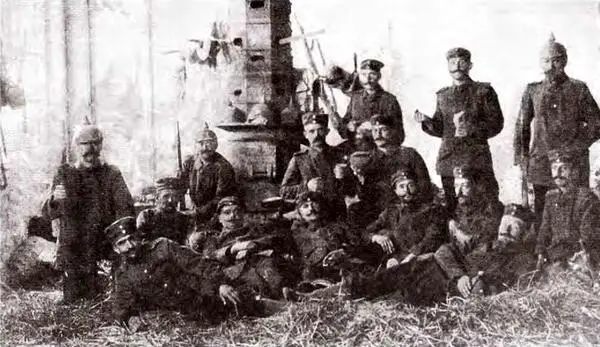 Германские солдаты 1915 г Нельзя не сказать что русские имели недостаточное - фото 16
