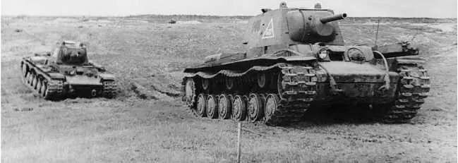 Танки КВ1 меняют позицию Ленинградский фронт май 1942 года АСКМ На - фото 89
