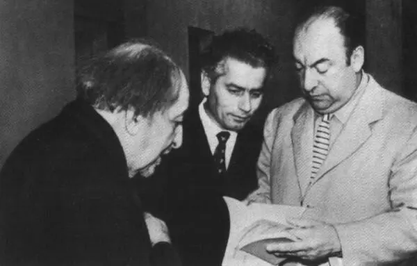 П Неруда с армянским поэтом А Исаакяном 1957 П Неруда в - фото 22