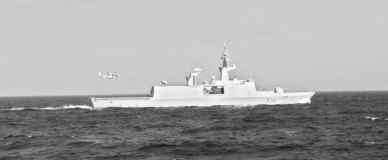 Surcouf фрегат военноморских сил Франции бортовой номер F711 Вскоре - фото 77