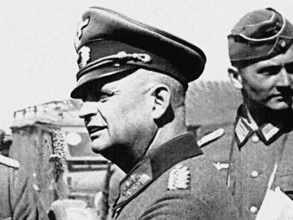 Командир немецкой 1й кавалерийской дивизии генерал Курт Фельд 2324 января - фото 77
