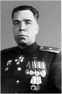 Командир 78й гв стрелковой дивизии генералмайор АВ Скворцов Фото 1945 г - фото 24