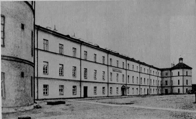 Кронштадт Здание гимназии в которой о Иоанн преподавал Закон Божий - фото 56