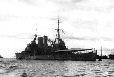 Тяжелый крейсер Эксетер в Коломбо январь 1942 г Японский конвой с - фото 139