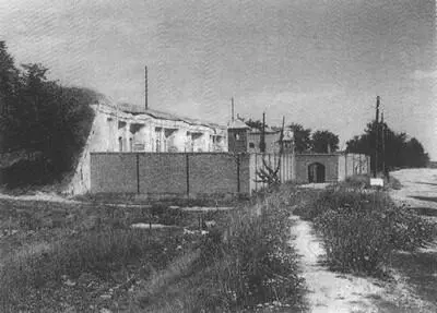 20 Девятый форт за пределами Каунаса Август 1944 21 Дорога к девятому - фото 21