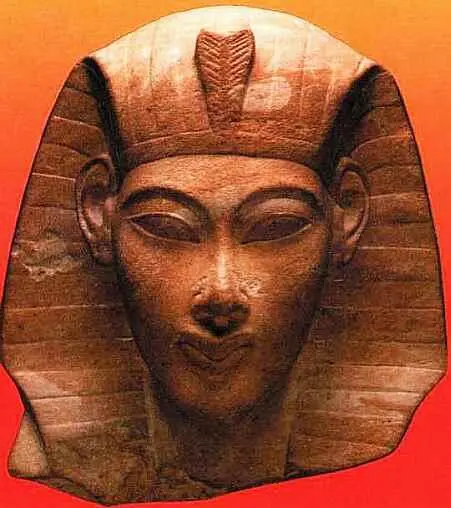 Аменхотеп III По иронии судьбы от величественных построек Аменхотепа мало что - фото 26