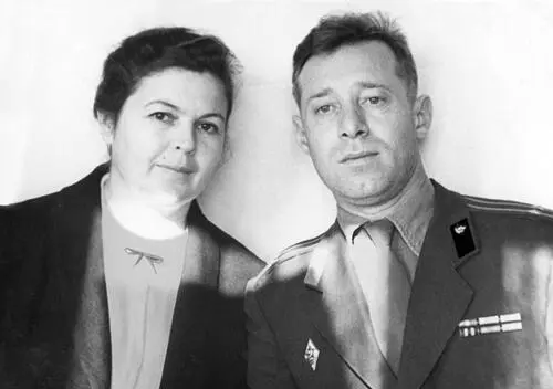 Рис 351 А М Щелокова Иваний и Н А Щелоков Рис 352 Н А Щелоков - фото 152
