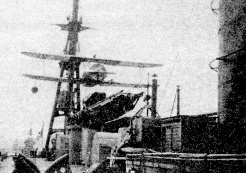 На одном из крейсеров типа Нагара во время учений Нагара к началу войны на - фото 83