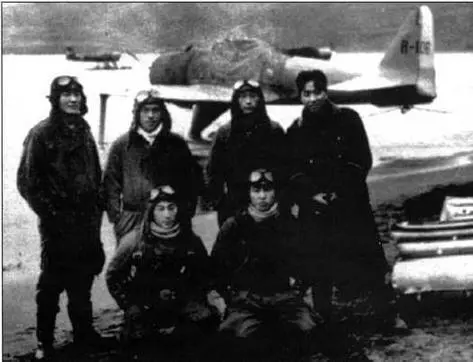 Лётчики 5й АГ АГ Токо остров Кыска 1942 Лётчики 5й АГ АГ - фото 91