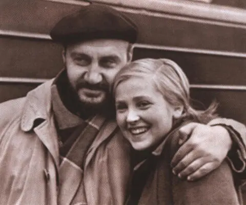 Актриса Инна Гулая жена Шпаликова и режиссер Лев Кулиджанов на съемках фильма - фото 19