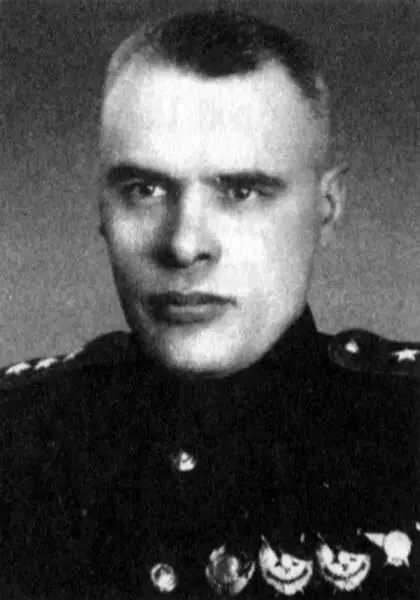 Командующий 51й армией ФИ Кузнецов Командующий 11й армией Э фон - фото 4