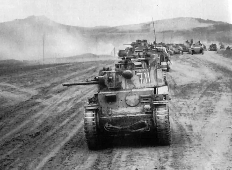 Танки 38t 22й тд на марше в Крыму Март 1942 г Ко 2 марта 1942 г для - фото 48