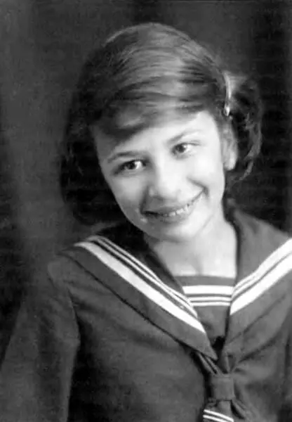 Мне 12 лет Мой дед И С Шор Моя бабушка М Д Шор - фото 1