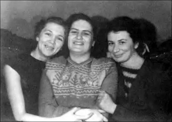 Т В Березина И Л Вишневская и я Начало 1950х годов Я в начале 1970х - фото 21