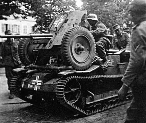 37 cm Pak auf Renault UEf Начало советского наступления на ХалхинГоле - фото 66