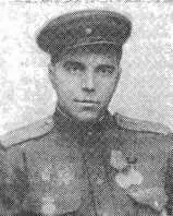 В Ф Валуйкин Танкисты отдыхали В леске десятки наших танков Здесь на - фото 26