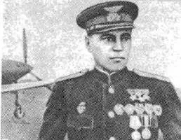 А И Покрышкин Г А Речкалов А И Труд На прифронтовом полевом - фото 37