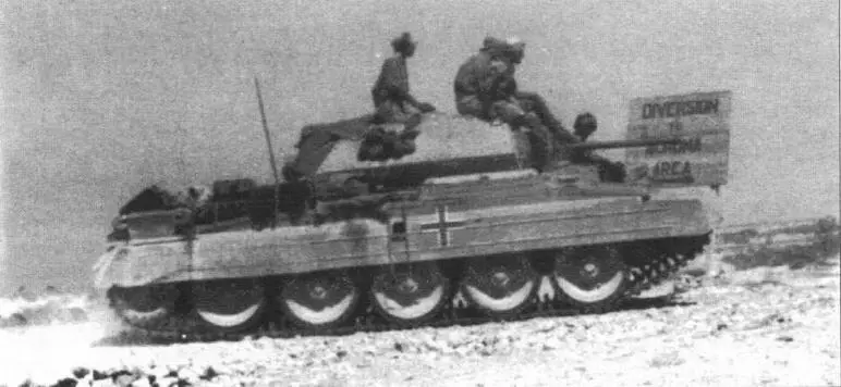 Один из крусейдеров роты трофейных танков германского Африканского корпуса - фото 103