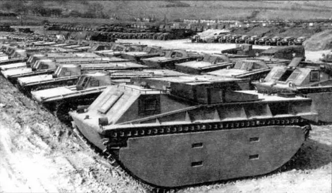Парк транспортеров LVT1 и LVT2 на территории Англии незадолго до высадки в - фото 58
