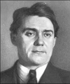 Б Н Полевой В годы Великой Отечественной войны батальонный комиссар Полевой - фото 421