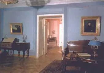 Доммузей А С Пушкина на набережной реки Мойки 14 СанктПетербург В 1830 - фото 434