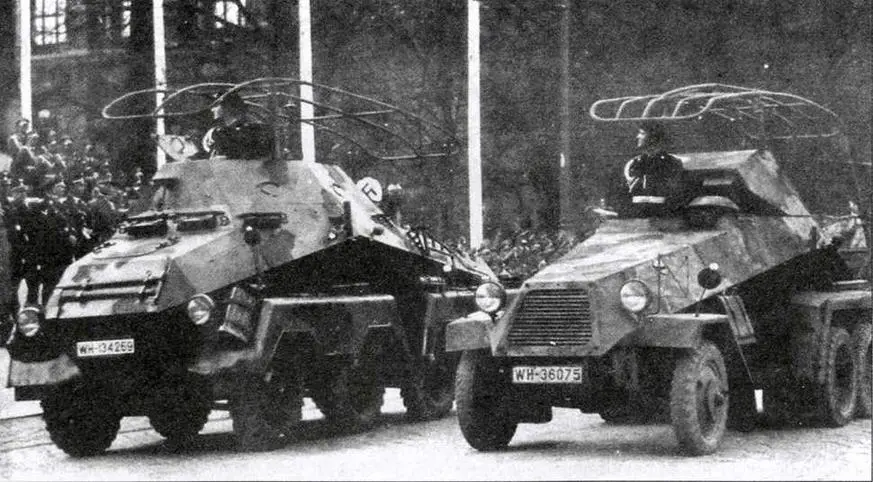 Тяжелые бронеавтомобили восьмиколесный Sd Kfz 263 слева и шестиколесный - фото 28