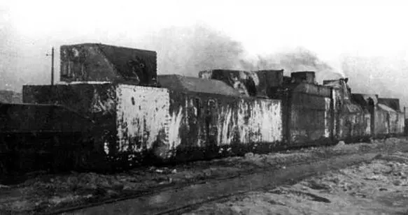 Бронепоезл 1 из состава 50го ОДБП Январь 1942 года Бронеплощадки вооружены - фото 15