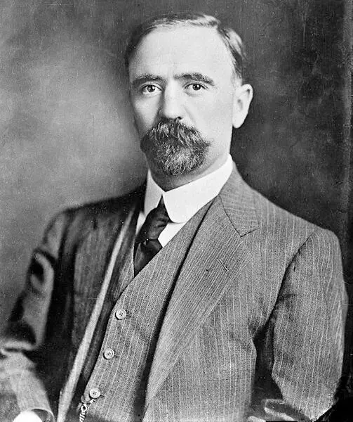 Франсиско Мадеро Таким образом революция 1908 года не удалась либералам по тем - фото 7