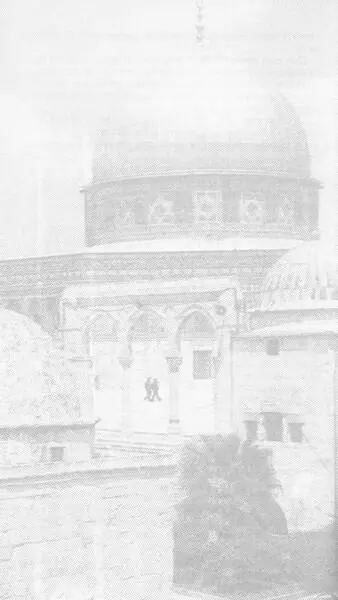 В декабре 1950 года Кейдар был арестован по подозрению в убийстве водителя - фото 17